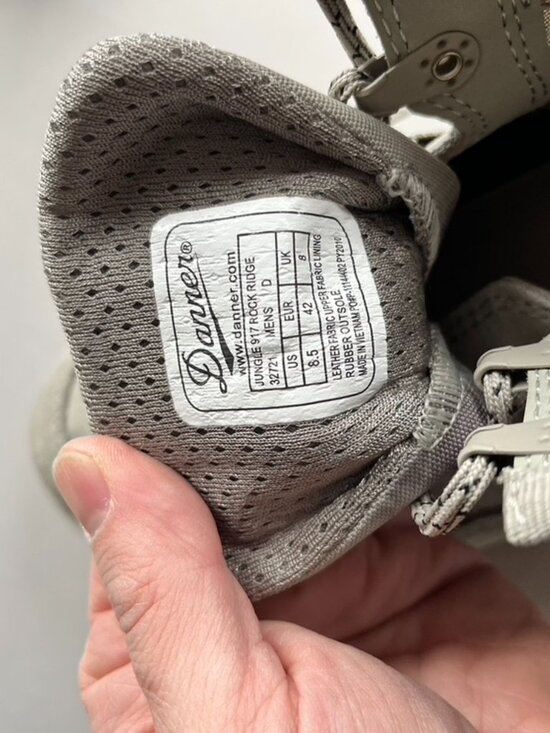 Danner Boots Mens 8.5 Gray Jungle 917 Rock Ridge Combat Hiking Vibram main image 5
